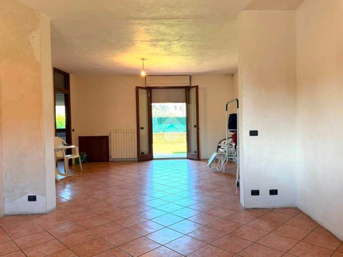 Casa trilocale in vendita in Via Firenze, Altopascio Centro, Altopascio