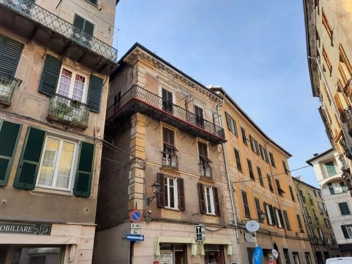 Appartamento quadrilocale in vendita in Vico Ancora, Centro, Ovada