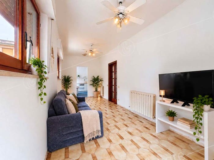 Appartamento con 6 locali in vendita in Via Ugo Bassi Castelfidardo, Centro, Castelfidardo
