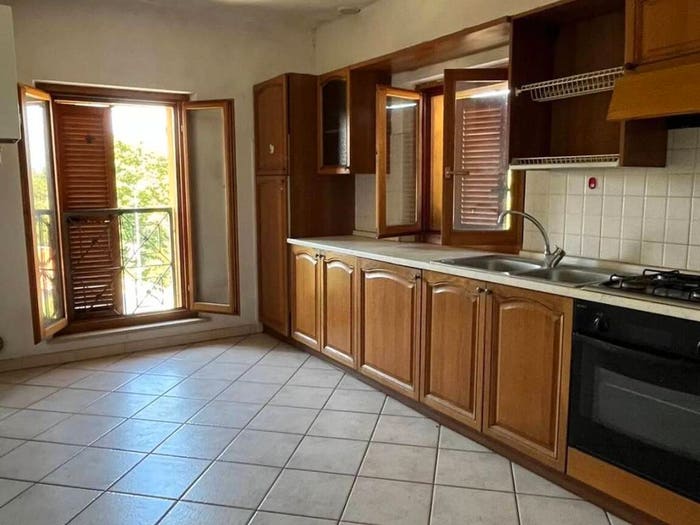 Appartamento con 5 locali in vendita in Via Valcesano, Mondolfo