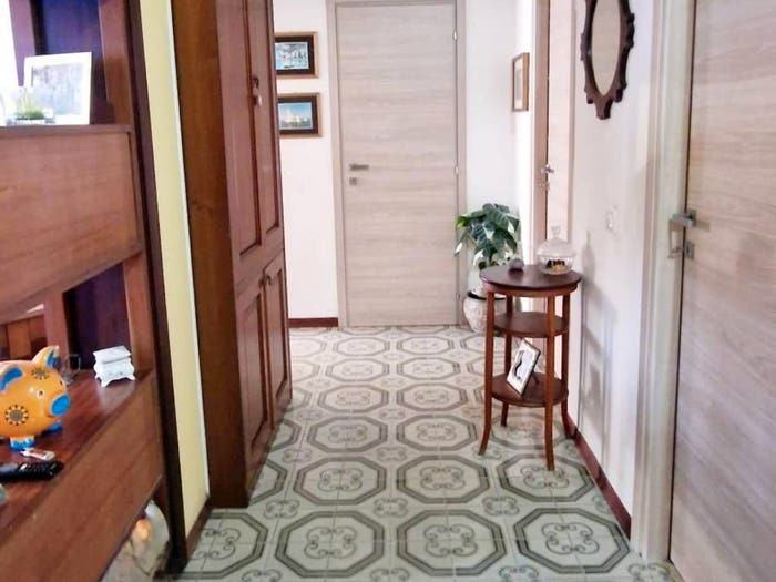 Appartamento con 5 locali in vendita in Via Felice Cavallotti, Marina di Carrara, Carrara