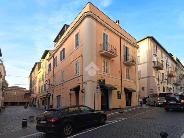 Appartamento bilocale in affitto in Via don minzoni, Centro Storico, Albano Laziale
