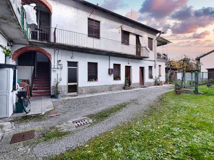 Appartamento bilocale in vendita in Via Maggio, Centro, Seveso