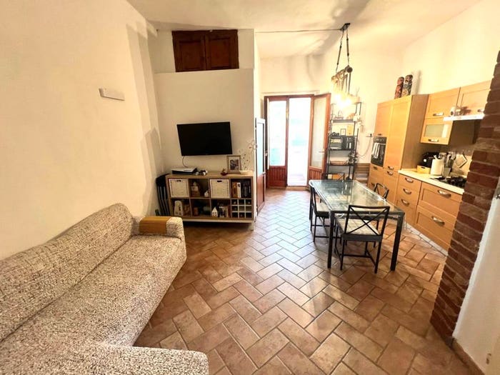 Appartamento bilocale in vendita in Piazza Vittorio Veneto, Centro, Montelupo Fiorentino