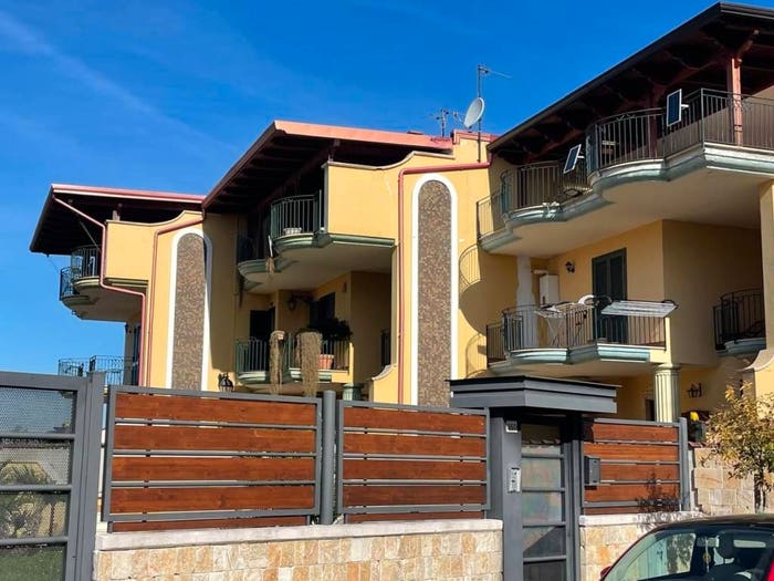 Casa quadrilocale in vendita in Via Libertà, Centro, Maddaloni