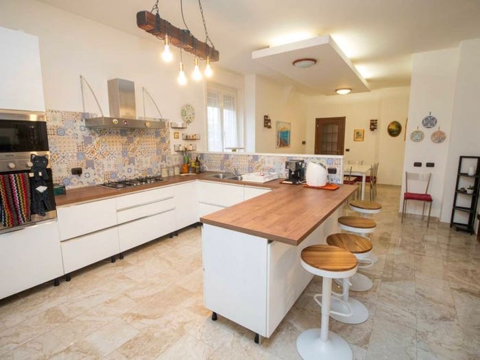 Appartamento quadrilocale in vendita in Viale Don Giovanni Minzoni, Castellanza