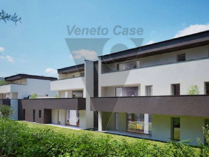 Appartamento quadrilocale in vendita in Via Negroponte, Pontevigodarzere Isola di Torre, Padova