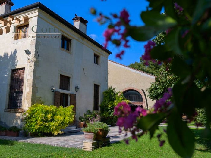 Casa quadrilocale in vendita in Centro, Gambellara