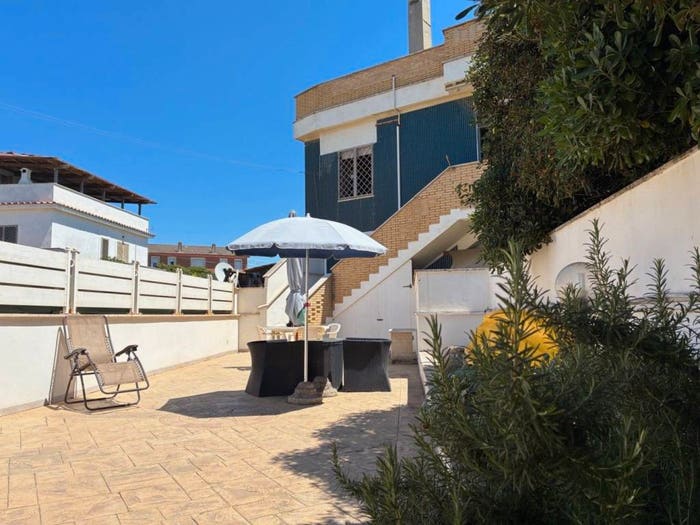 Appartamento trilocale in vendita in Via Avellino, Marina di Ardea, Ardea