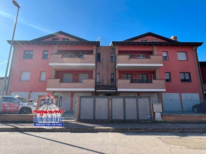 Appartamento quadrilocale in vendita in VIA G RIVANI, Centro, Sala Bolognese
