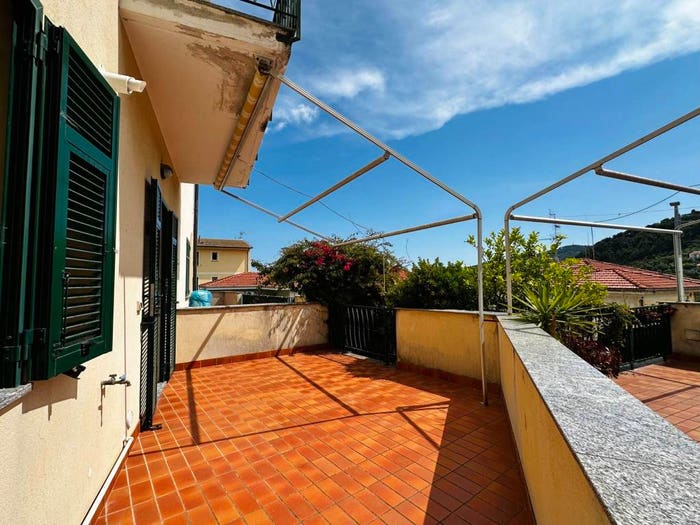 Appartamento bilocale in vendita in via Caduti di Nassyria, Centro, Diano Castello