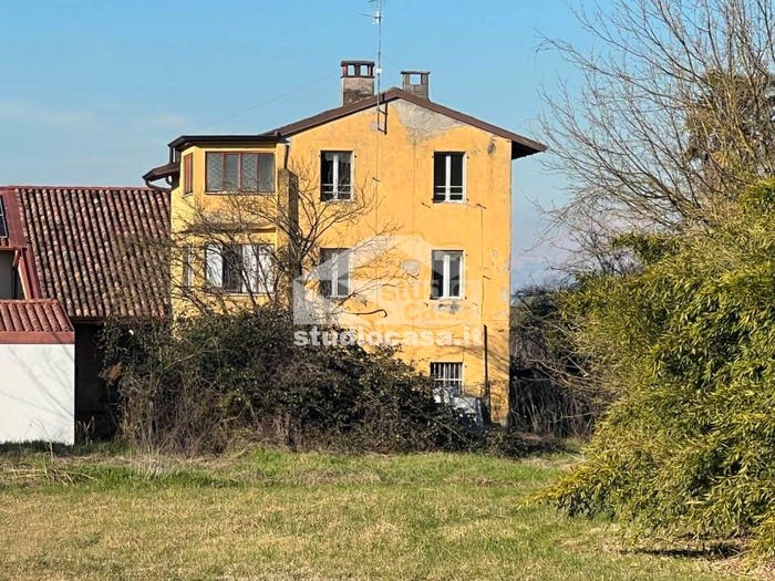 Casa trilocale in vendita in Santa Maria San Bernardino Castelnuovo, Crema
