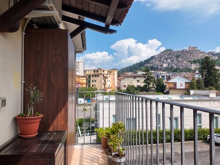 Appartamento trilocale in vendita in Via Toscana, Centro, Artena