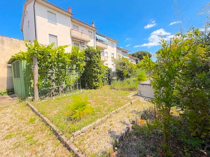Appartamento con 6 locali in vendita in Via Michelangelo, Terontola, Cortona