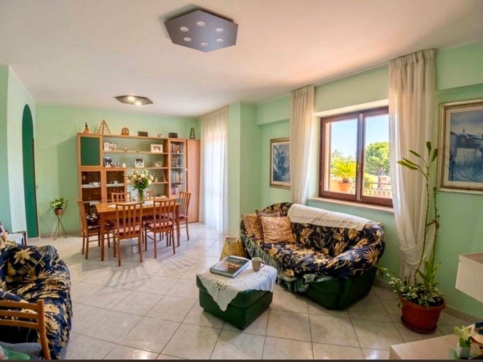 Appartamento quadrilocale in vendita in Via Alfredo Amatucci, A Annarumma A Gasperi F Tedesco, Avellino