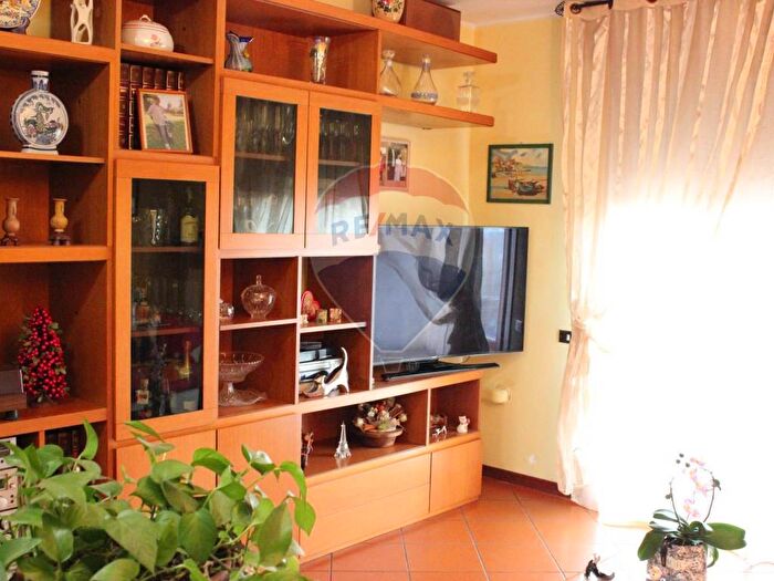 Appartamento quadrilocale in vendita in Maliseti, Prato