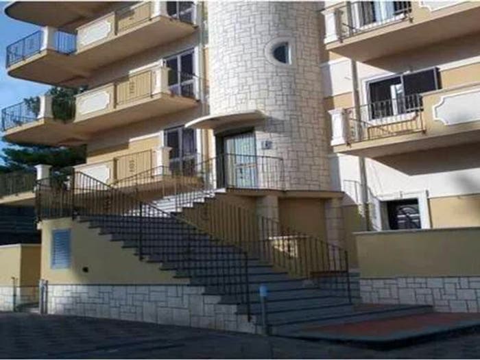 Appartamento trilocale in vendita in Via Roma, Centro, Mascalucia