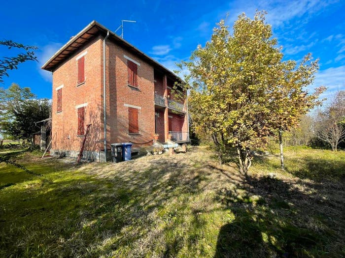 Casa in vendita in Via Provinciale, Collecchio