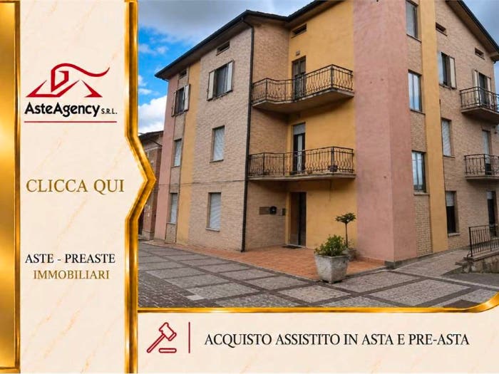 Appartamento quadrilocale in vendita in Borgo XX Settembre Montappone FM Italia, Centro, Montappone