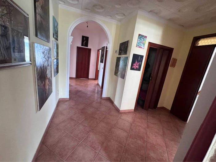 Appartamento con 6 locali in vendita in Via Piave, Città, Montevarchi