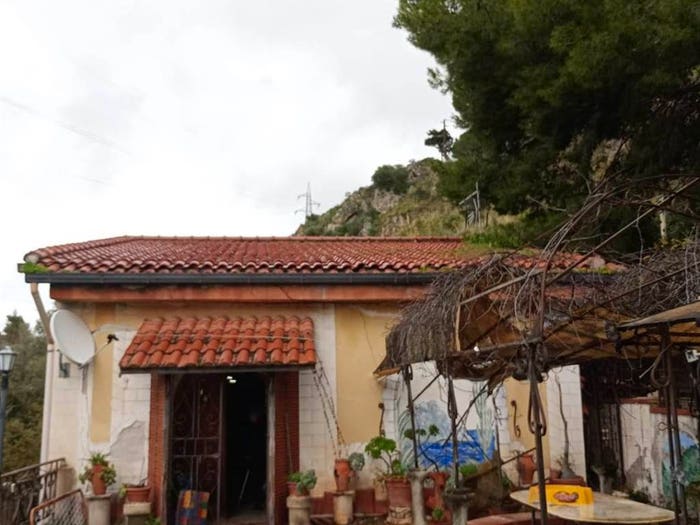 Appartamento con 6 locali in vendita in CONTRADA PIANO MAGLIO SNC, Piano Maglio Blandino, Altofonte
