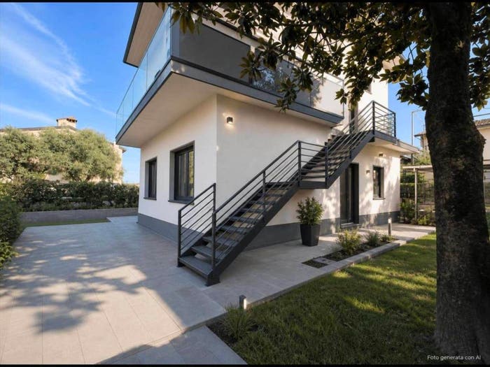 Casa con 6 locali in vendita in Via Francesco Caracciolo, San Giusto San Cresci, Campi Bisenzio