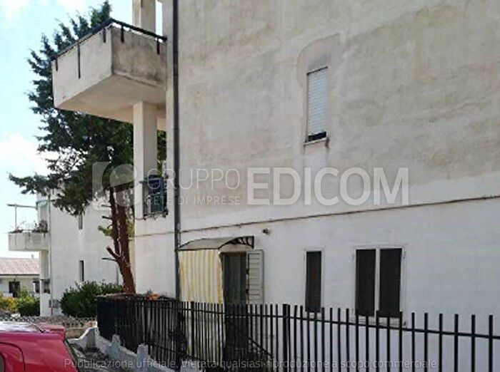 Appartamento con 5 locali in vendita in III Traversa Viale Crotone, Catanzaro Lido, Catanzaro