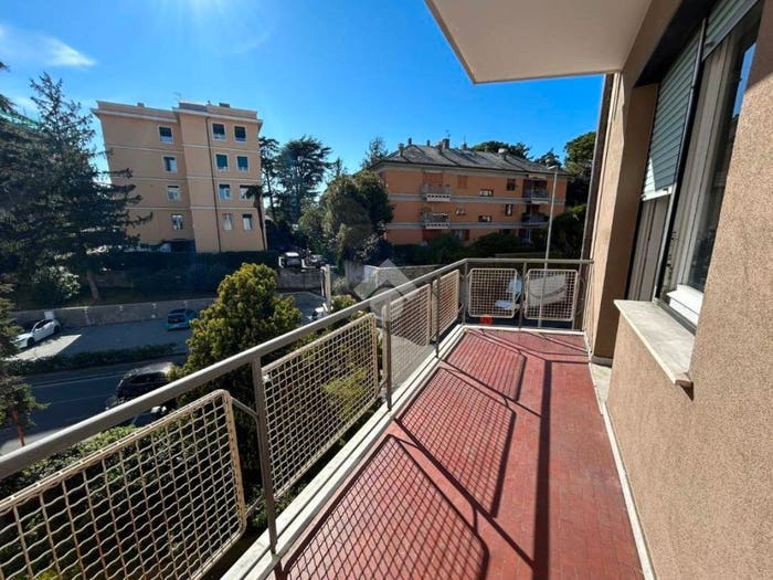 Appartamento con 5 locali in vendita in Via Angelo Orsini, Albaro, Genova