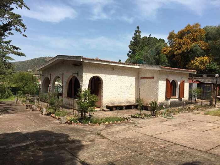 Casa trilocale in vendita in Via delle Mimose, Maracalagonis