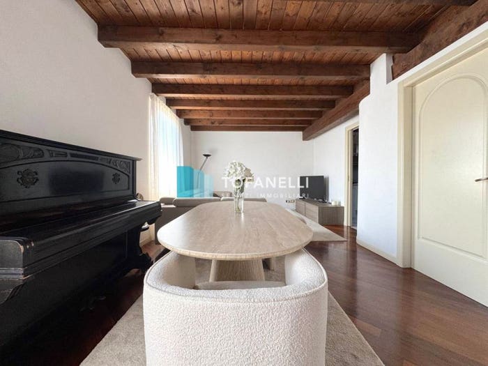 Appartamento quadrilocale in vendita in Via Chiusure, Sant'Anna, Brescia