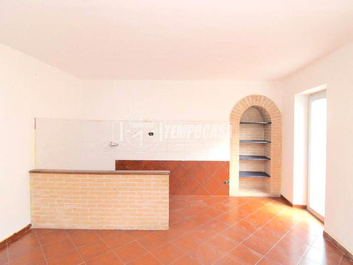 Appartamento trilocale in vendita in Via Oderda, Borgato Collina San Lorenzo, Mondovì