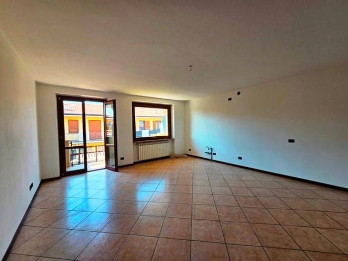 Appartamento trilocale in vendita in Via Camillo Benso di Cavour, Centro, Bolgare
