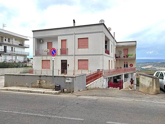 Appartamento con 5 locali in vendita in Via Grottaglie, Montemesola