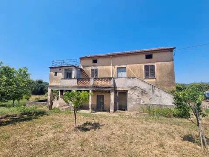 Casa con 6 locali in vendita in Via Sant'Antonio, Pattano, Vallo della Lucania