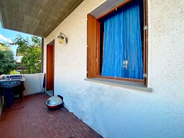 Casa con 6 locali in vendita in Masi Torello