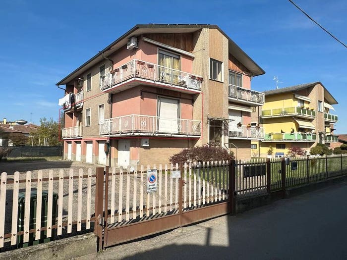 Appartamento quadrilocale in vendita in Via Trento e Trieste, Centro, Mede