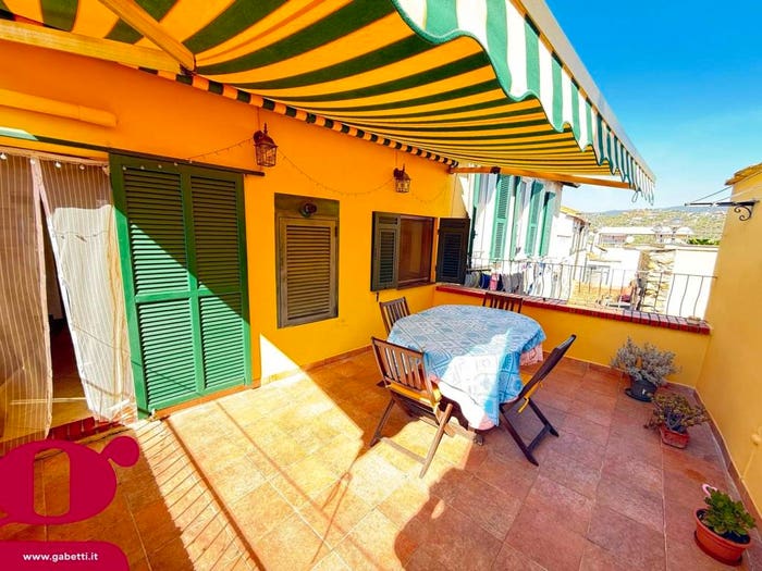 Casa con 5 locali in vendita in Salita Centrale, Piani Torrazza, Imperia