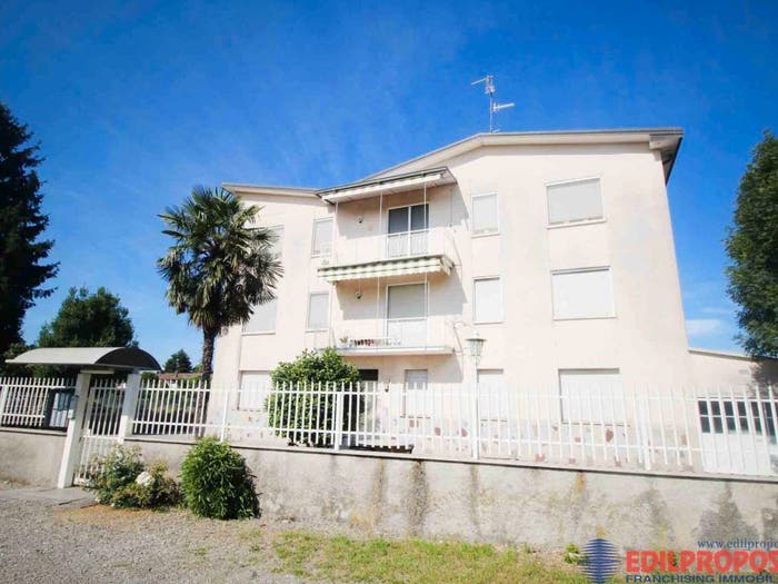 Appartamento bilocale in vendita in Via Enrico Fermi, Lazzate