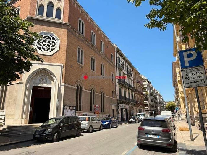 Appartamento quadrilocale in vendita in Via Montegrappa, Stazione, Foggia