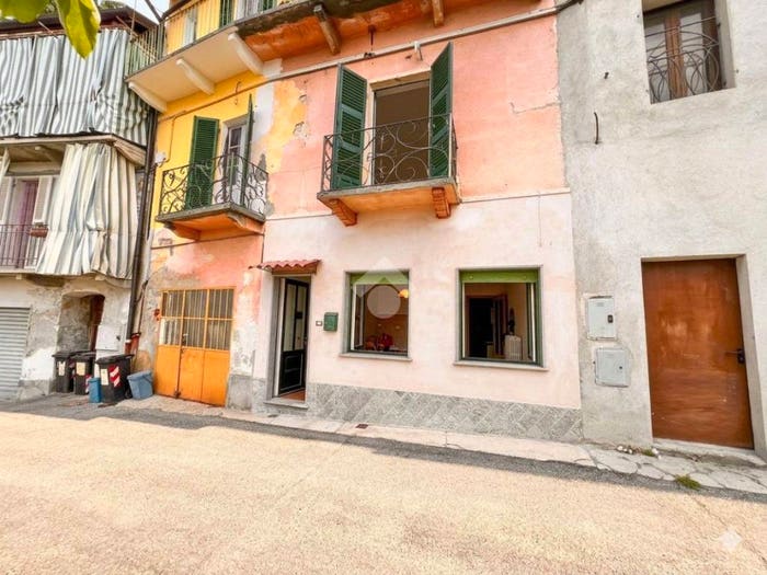 Casa bilocale in vendita in Via Torino, Centro, Castiglione Torinese