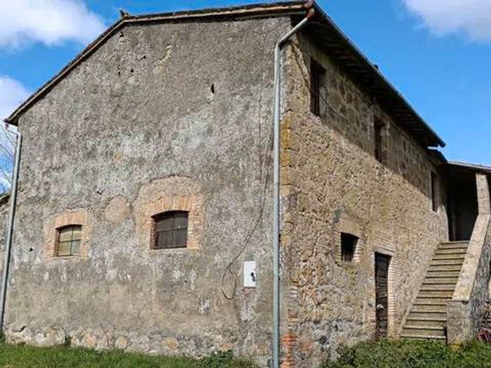 Casa con 6 locali in vendita in Orvieto
