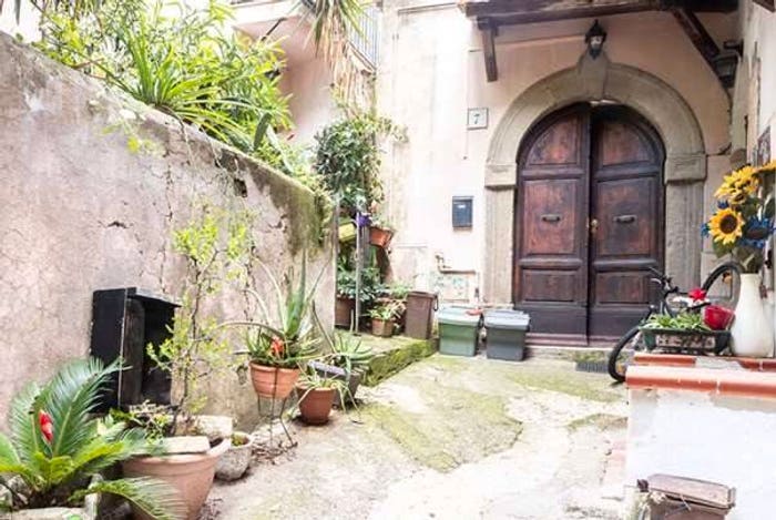 Appartamento trilocale in vendita in Via Giugno, Centro, Capena