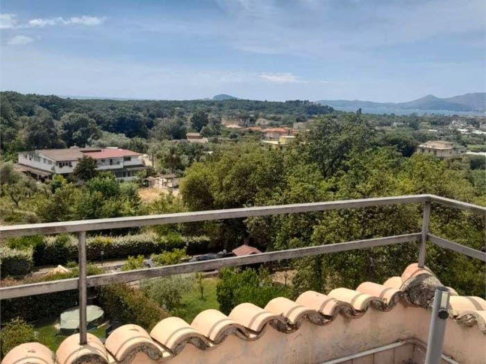 Appartamento quadrilocale in vendita in Centro, Formia