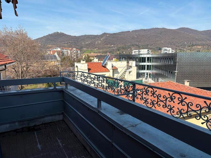 Appartamento con 6 locali in vendita in Corso Giovanni Giolitti, Centro, Busca
