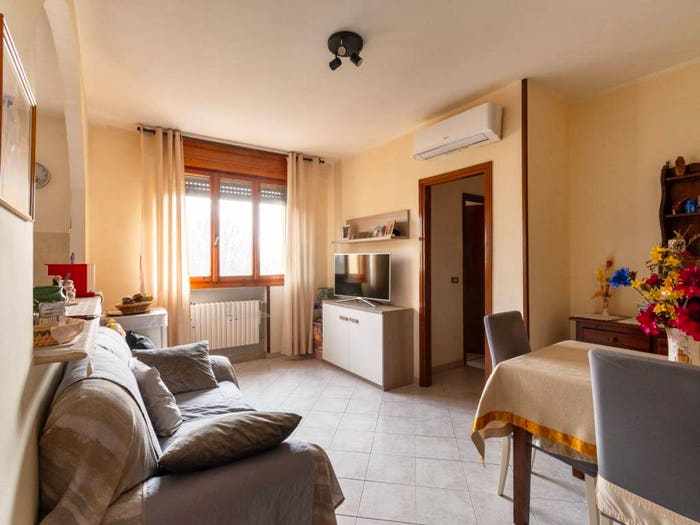 Appartamento trilocale in vendita in Via Tiziano Vecellio, Centro, Novi di Modena