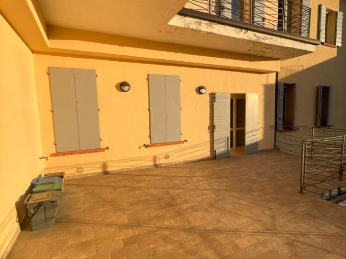 Appartamento quadrilocale in vendita in Piazza dei Martiri, Centro Storico, Carpi