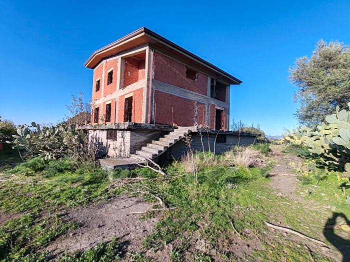 Casa con 6 locali in vendita in Porrazzo, Paternò