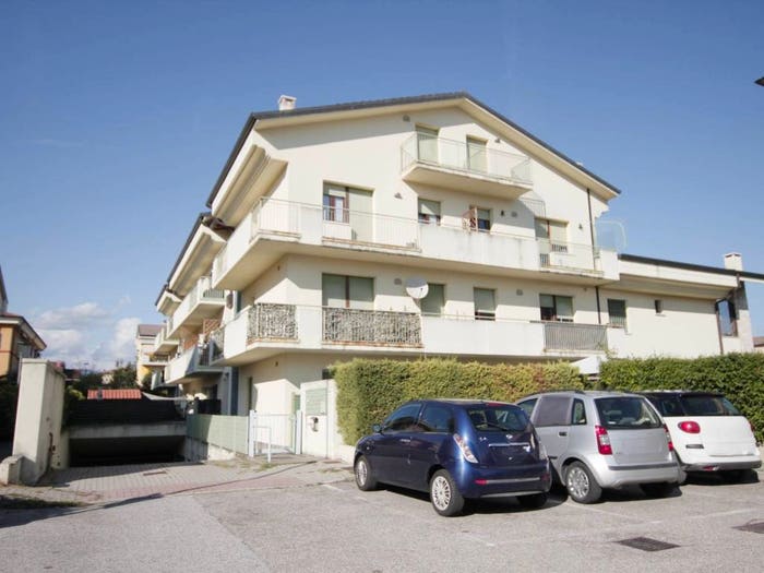Appartamento bilocale in vendita in Via Zara, Lavagno