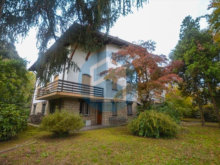 Casa con 6 locali in vendita in Via Breda, Centro, Darfo Boario Terme