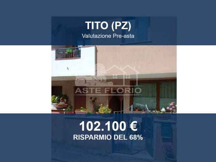 Casa con 6 locali in vendita in Via S Vito, Centro, Tito